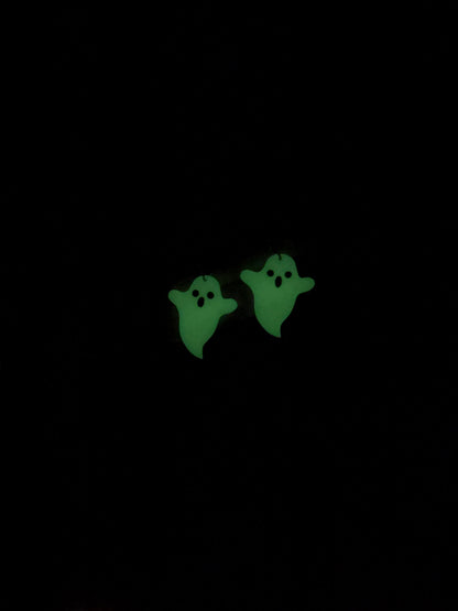 Ghost Dangles